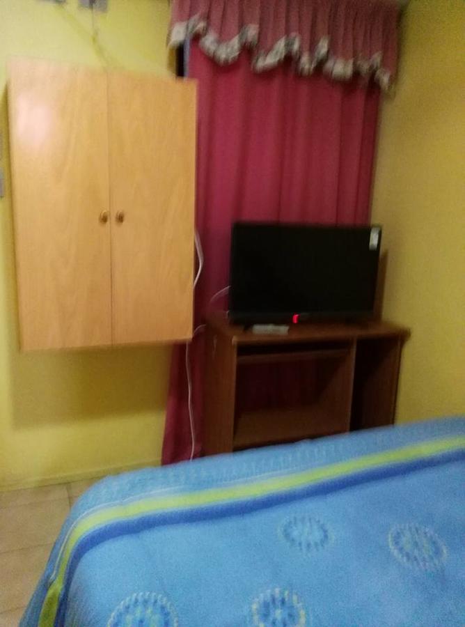 Hostal Rozal Spa Hospicio 이키케 외부 사진