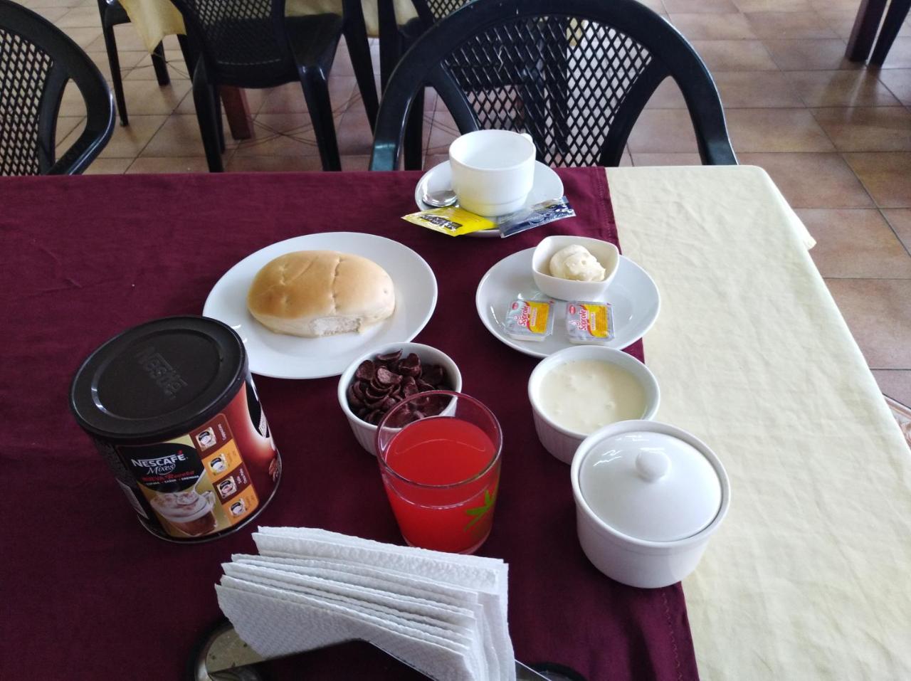 Hostal Rozal Spa Hospicio 이키케 외부 사진