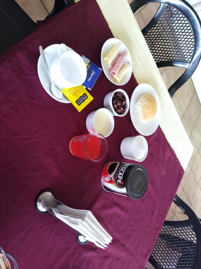 Hostal Rozal Spa Hospicio 이키케 외부 사진